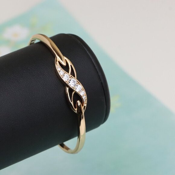 Rose Gold Bangle with Elegant Twist Design and Sparkling Stones, XPBL0521 - Picture 7 of 12